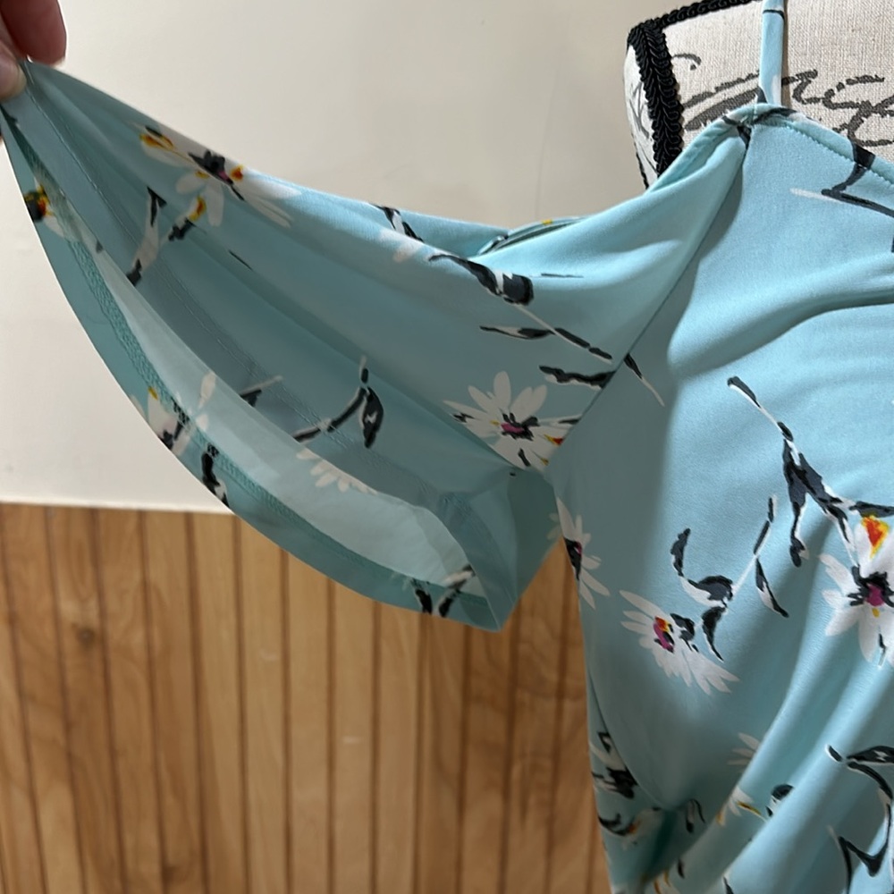 Kaileigh top size L - Picture 2 of 3